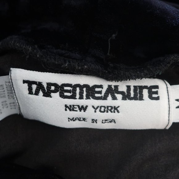 WOMENS TAPEMEASURE NEW YORK BLACK CRUSHED VELVET MOCK NECK TOP M * - Picture 13 of 14